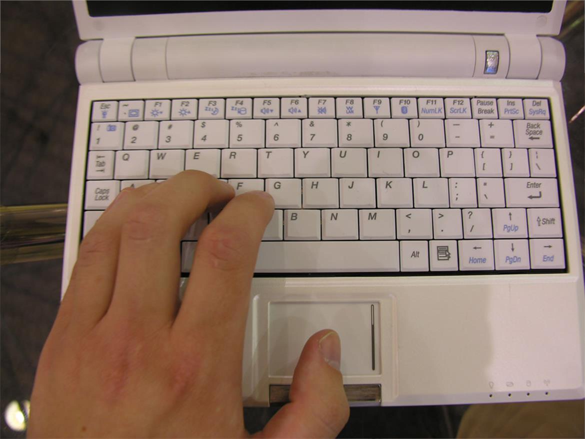 ASUS Eee PC Hands On Preview